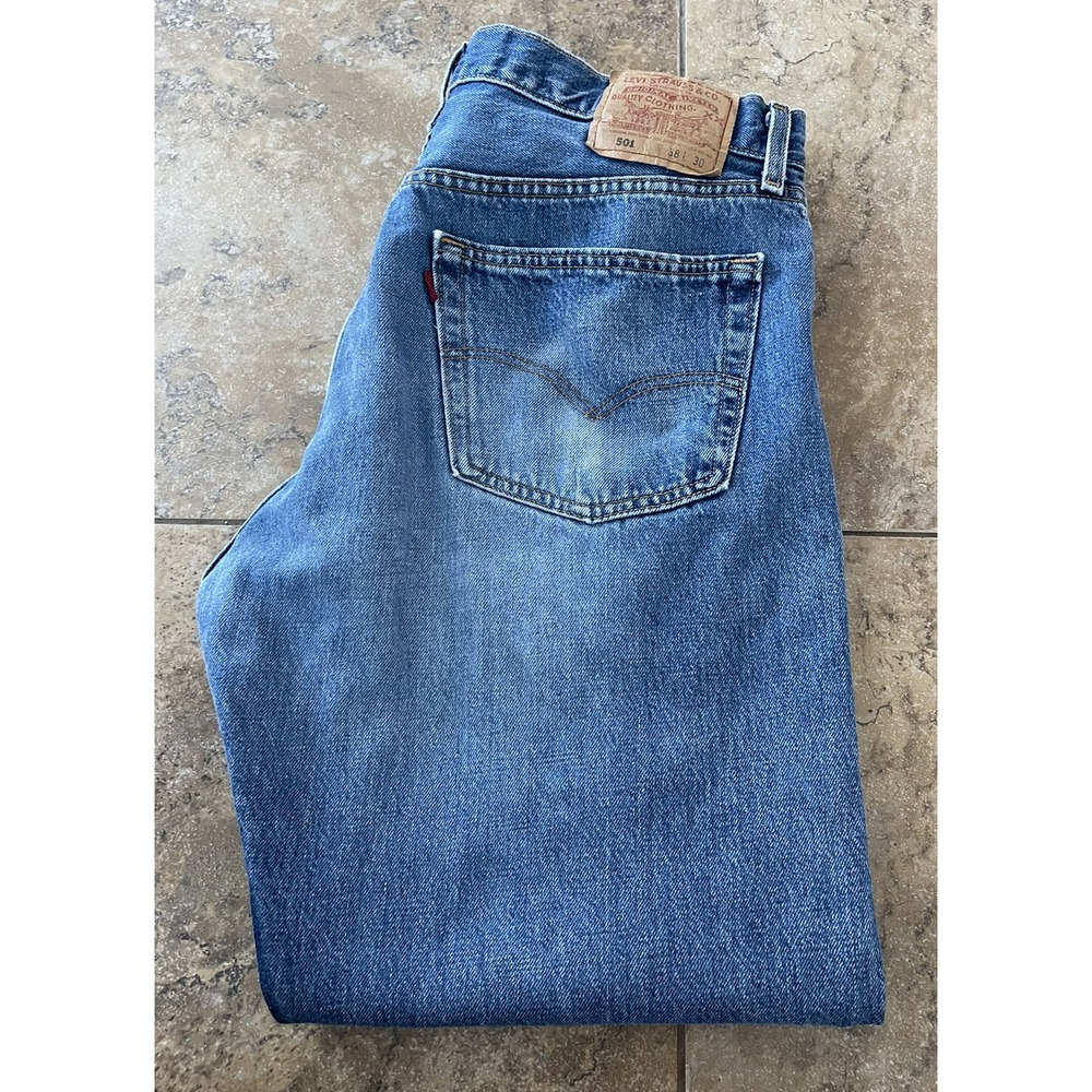 Levis Lightly Distreseed Mens 38x30 501 Button Fly Medium Washed Jeans
